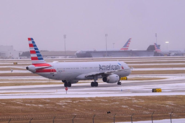 Thousands of flights canceled as 18 states declare winter emergencies Thousands of flights canceled as 18 states declare winter emergencies