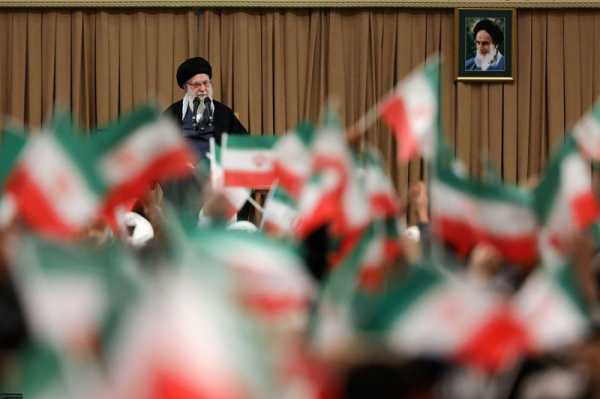 Trump announces 25% tariff on countries that do business with Iran Trump announces 25% tariff on countries that do business with Iran