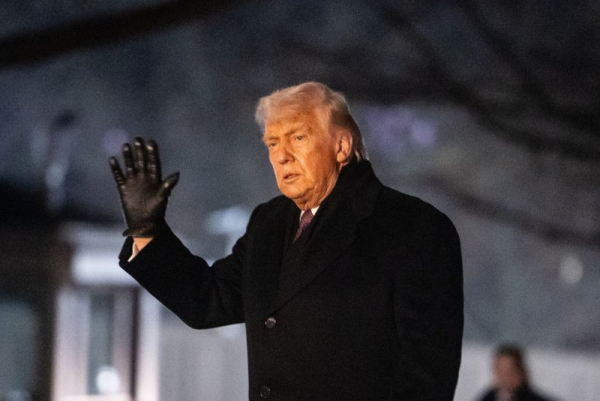 Trump says U.S. 'armada' is heading to Iran as death toll rises Trump says U.S. 'armada' is heading to Iran as death toll rises