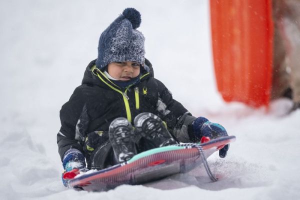 Winter storm: 11 dead, thousands of flight cancelled