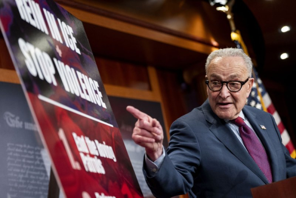 DHS shuts down indefinitely amid budget battle starting this weekend DHS shuts down indefinitely amid budget battle starting this weekend