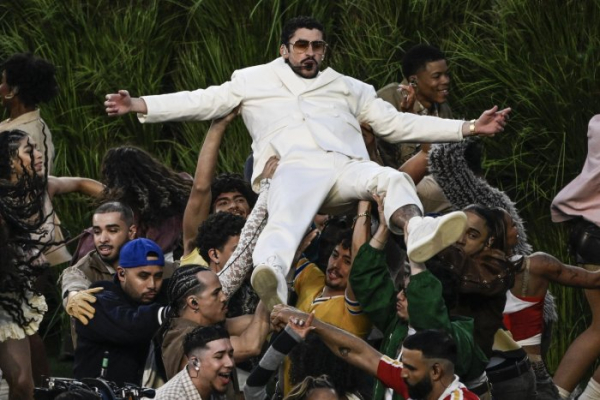 Flurry of bomb threats closes schools, government buildings in Ohio