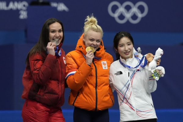 Thomas Pritzker to leave Hyatt board over ties to Jeffrey Epstein