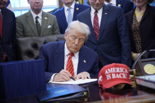 Trump signs funding package to end government shutdown