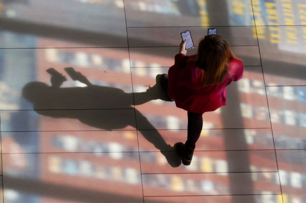 Acting TSA leader: Officers sleeping in cars, selling plasma