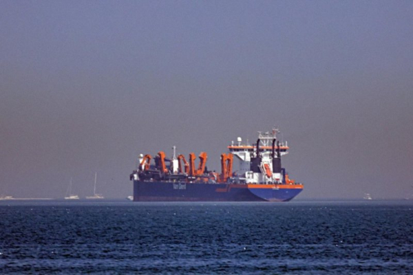 Crude oil passes $100 per barrel as Iran war widens