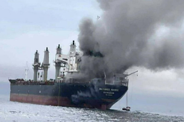 Iran to allow non-hostile ships passage through Strait of Hormuz Iran to allow non-hostile ships passage through Strait of Hormuz