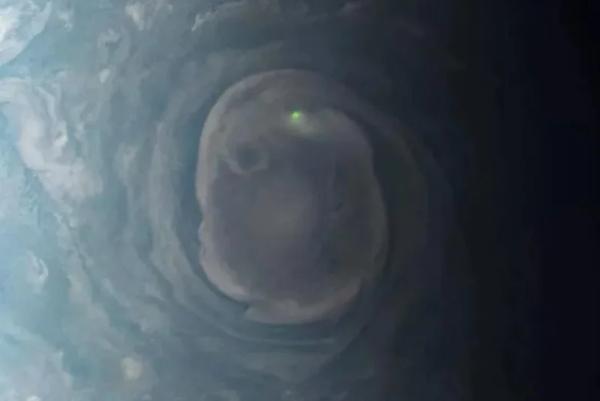 Lightning bolts on Jupiter 500 times as powerful as on Earth