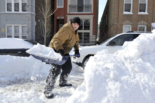 Winter storm brings weather warnings in Midwest Winter storm brings weather warnings in Midwest