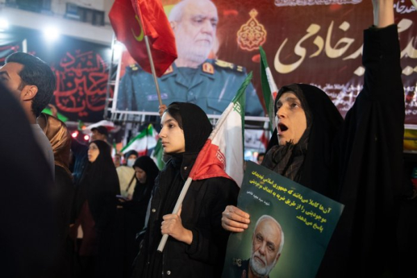 Consumer sentiment at record low because of Iran war Consumer sentiment at record low because of Iran war