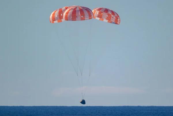 FAA grounds New Glenn rocket after botched satellite release