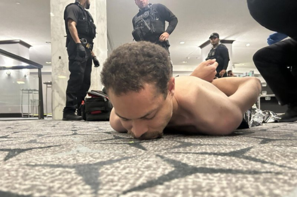 Trump: Suspect in correspondents' dinner shooting wrote 'manifesto'