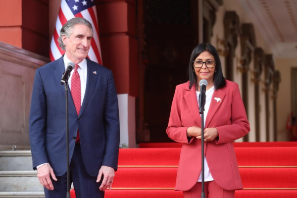 U.S. lifts sanctions on Venezuela's acting president amid warming ties U.S. lifts sanctions on Venezuela's acting president amid warming ties