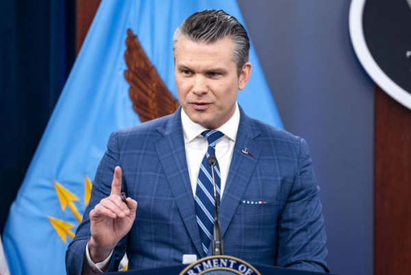 White House staff was warned against betting on Iran war