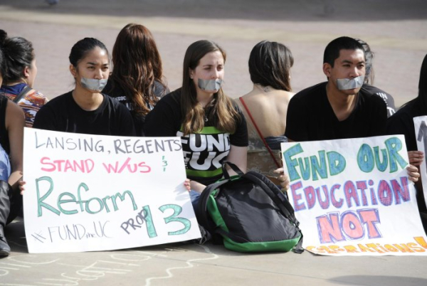 DOJ: UCLA medical school favors Black, Hispanic applicants