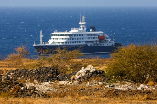 Five states monitor former passengers of hantavirus-hit cruise ship