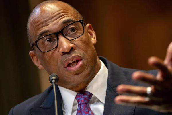 HUD secretary under bipartisan fire for proposed housing program cuts