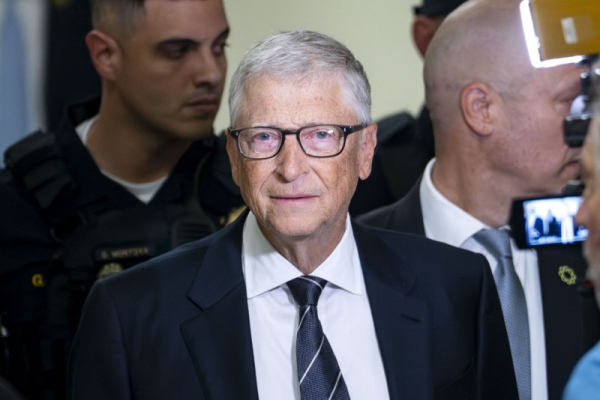 Bill Gates to testify before House on friendship with Jeffrey Epstein Bill Gates to testify before House on friendship with Jeffrey Epstein