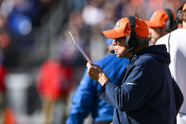Denver Broncos sign coach Sean Payton to five-year contract