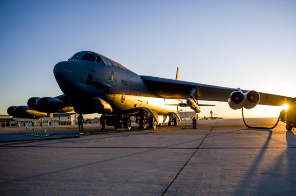 Eight believed dead in B-52 crash at Edwards Air Force Base Eight believed dead in B-52 crash at Edwards Air Force Base