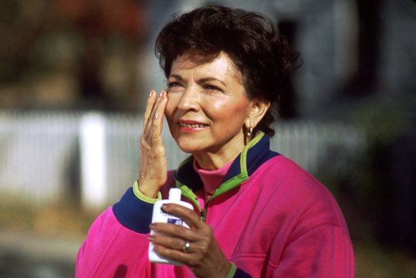 FDA expands sunscreen options, adds bemotrizinol