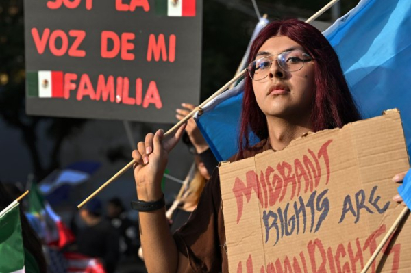 Supreme Court rejects Trump's effort to ban birthright citizenship