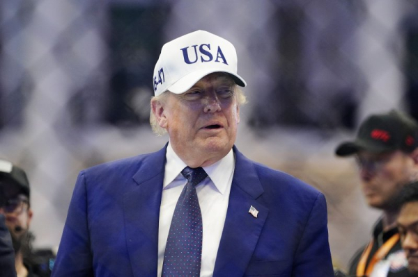 Trump to hold rally during July Fourth celebration on National Mall Trump to hold rally during July Fourth celebration on National Mall