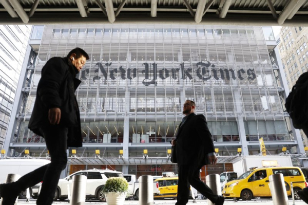 Justice Department withdraws subpoenas for New York Times reporters Justice Department withdraws subpoenas for New York Times reporters
