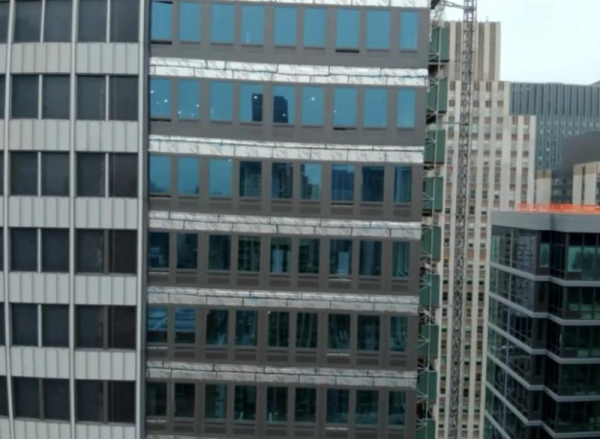 NYC building's floors buckle, threaten collapse NYC building's floors buckle, threaten collapse