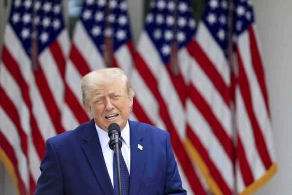 Trump suggests U.S. take over Strait of Hormuz and get paid for it