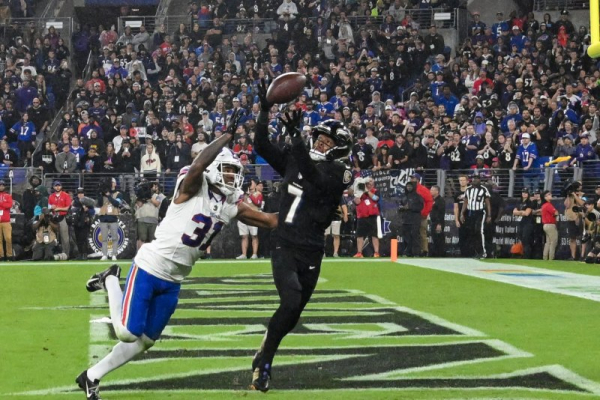 Washington Commanders, cornerback Rasul Douglas agree to 1-year deal