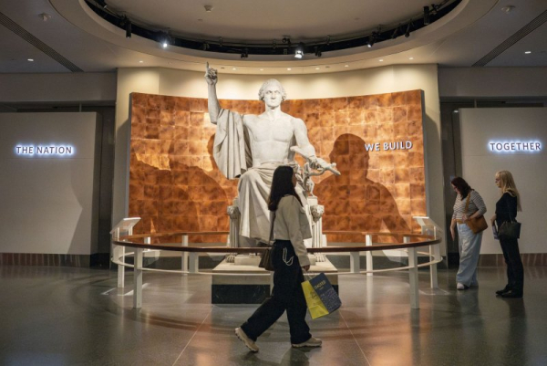 White House criticizes Smithsonian museum for 'political activism'